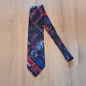 100% Silk Men's Tie Black & Blue & Red